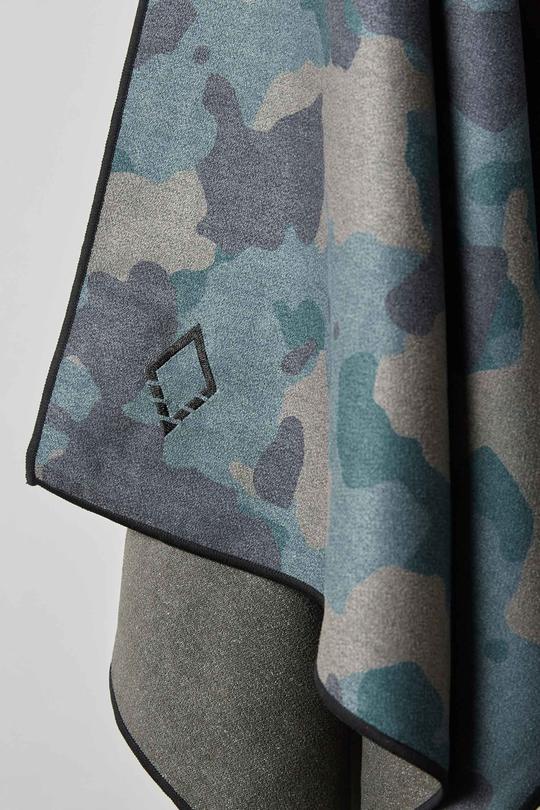 Nomadix Travel Towel - Overland Outfitters - Vancouver, BC