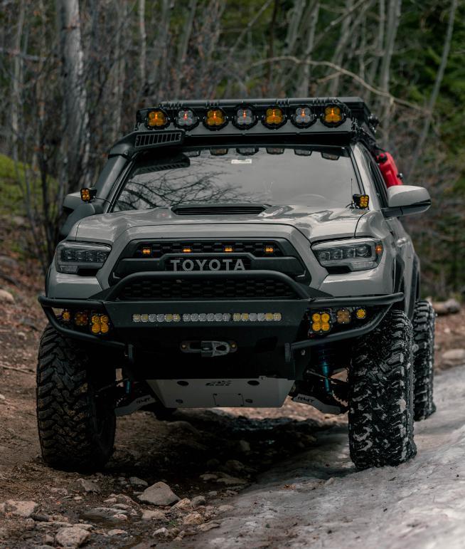 UpTOP Overland 2005-2023 Tacoma Alpha Double Cab Roof Rack