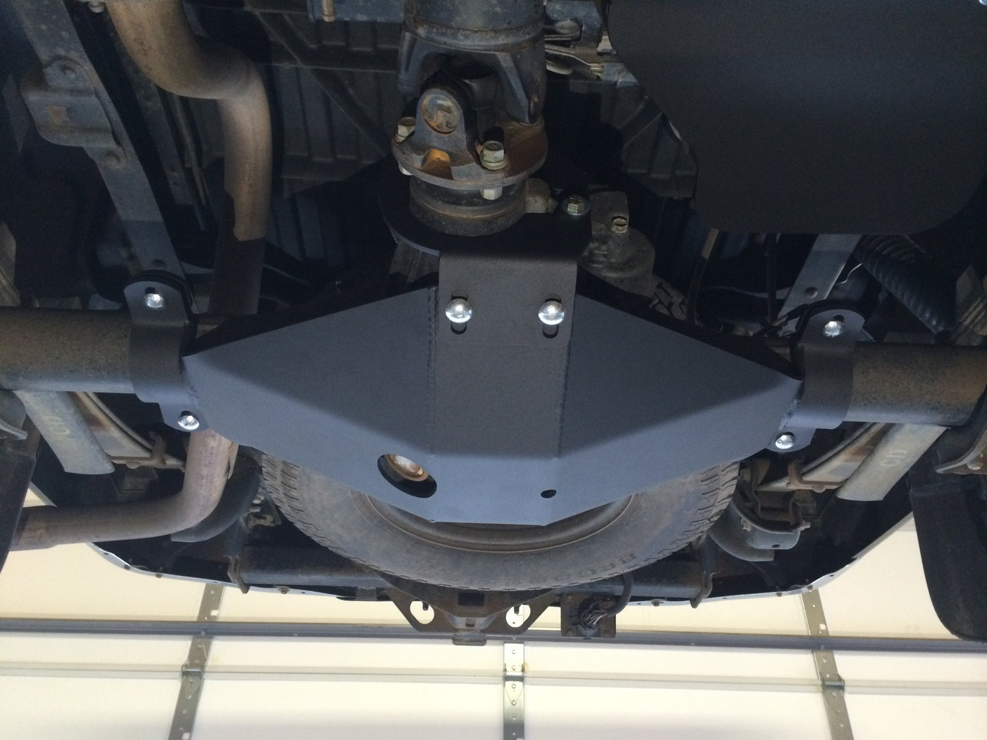 RCI Offroad Rear Differential Skid Plate | 4Runner / Tacoma / FJ / GX Rear Differential Skid Plate